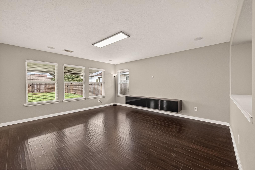 18302 Walden Gate Ln - Photo 10