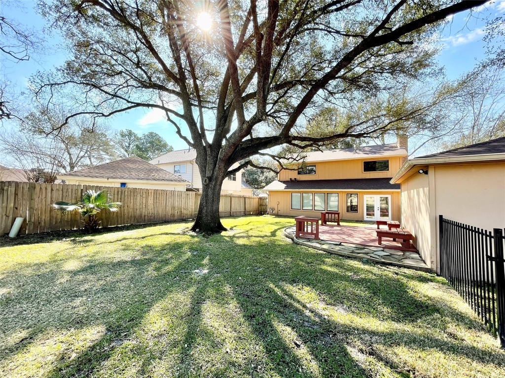 15006 Elmont Drive - Photo 7