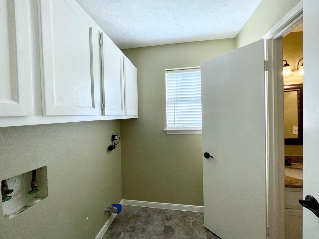 15006 Elmont Drive - Photo 27