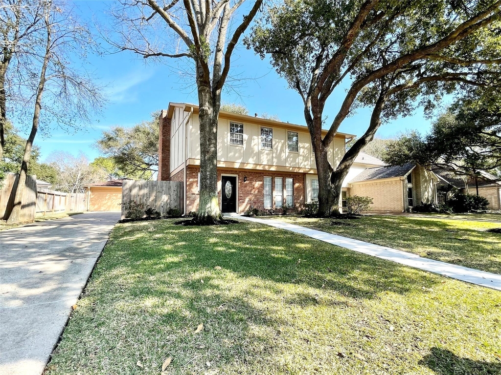 15006 Elmont Drive - Photo 0