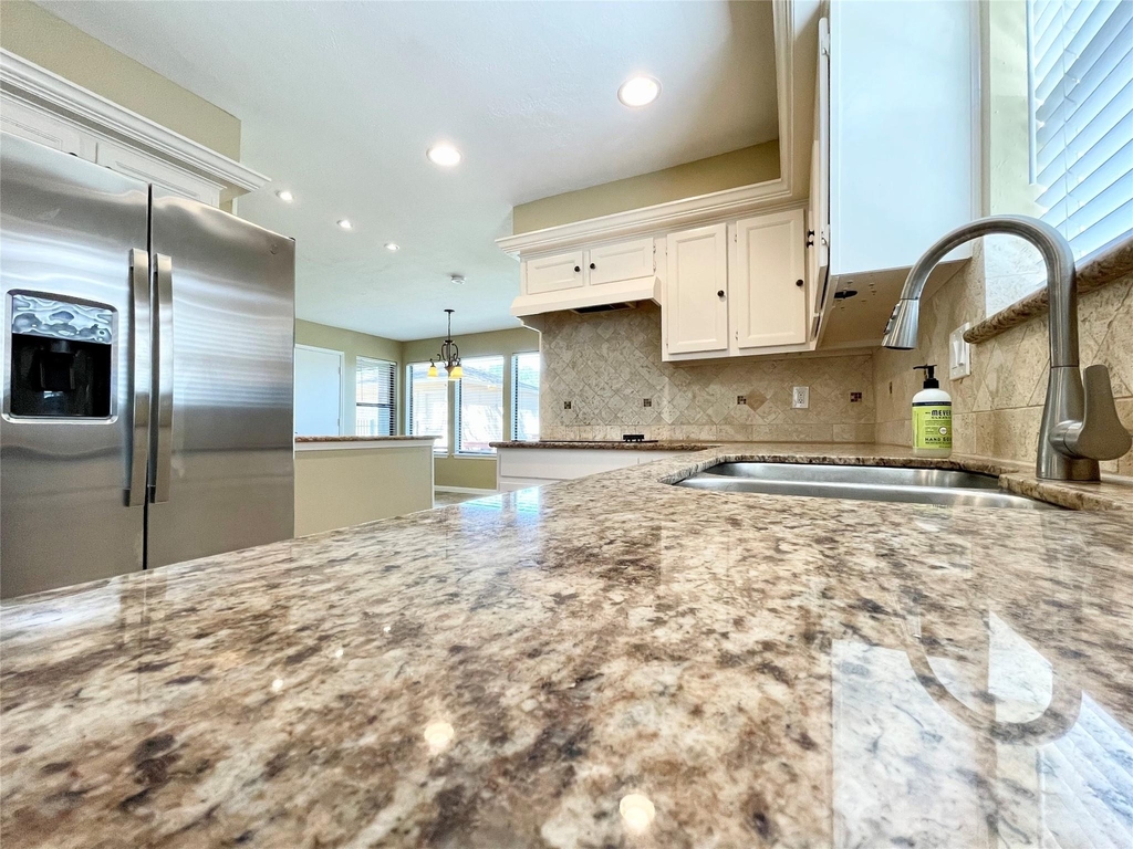 15006 Elmont Drive - Photo 26