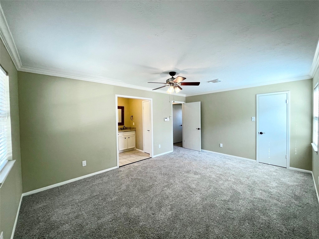 15006 Elmont Drive - Photo 39