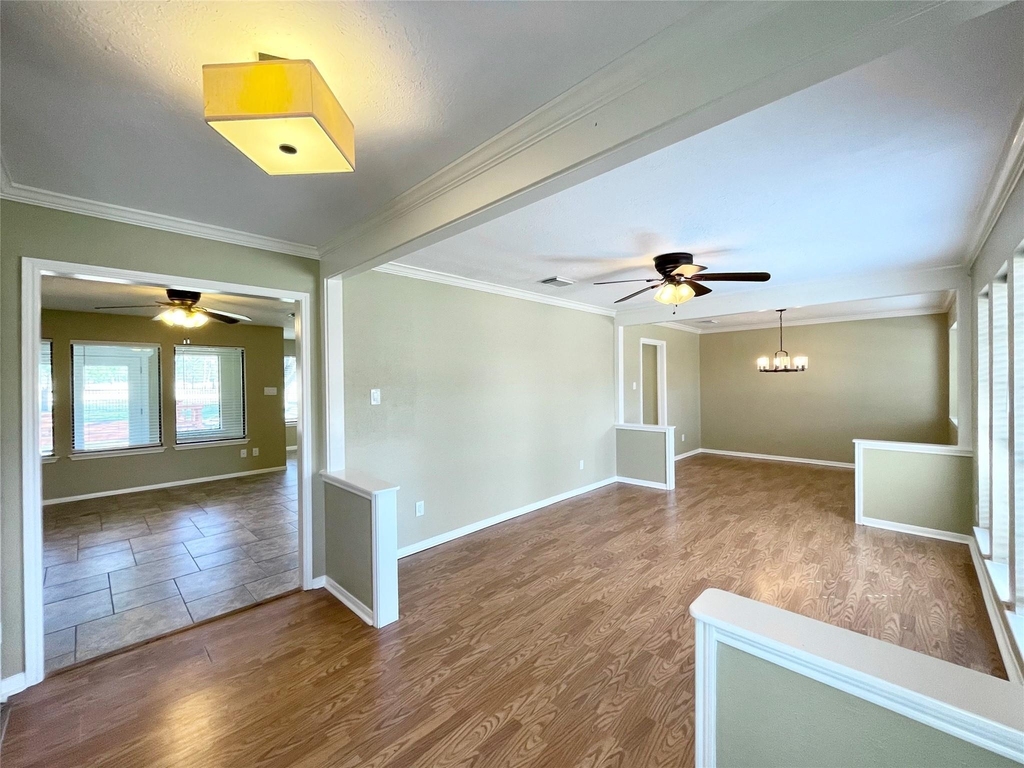 15006 Elmont Drive - Photo 13