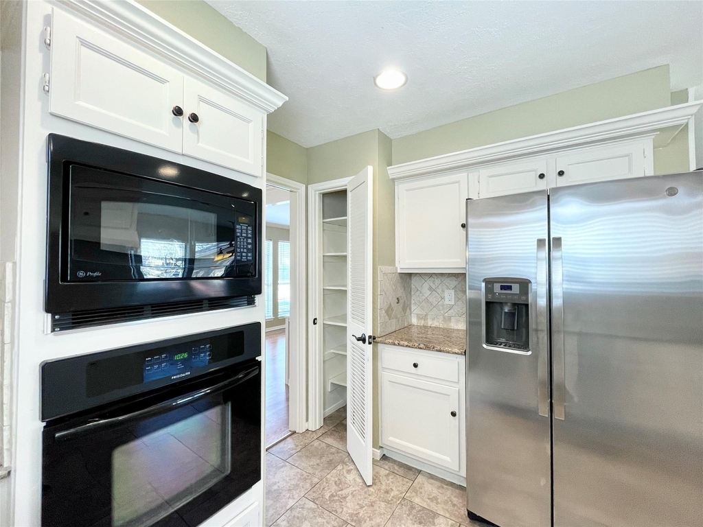 15006 Elmont Drive - Photo 25