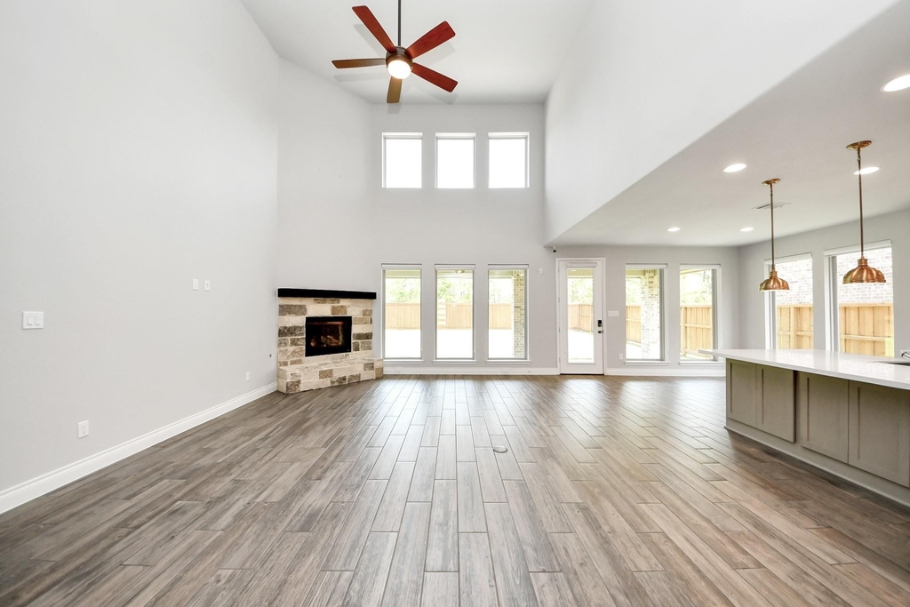 28045 Woodland Bend Way - Photo 11