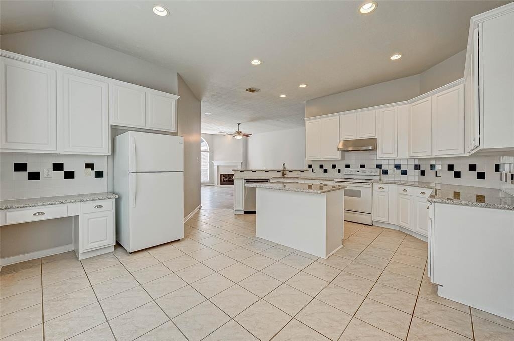 23767 River Place Drive - Photo 12