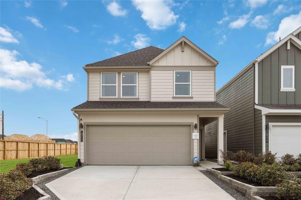 2629 Mchenry Landing Lane - Photo 0
