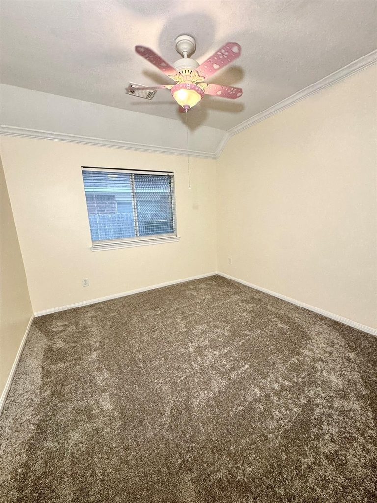 2827 Fair Chase Drive - Photo 33