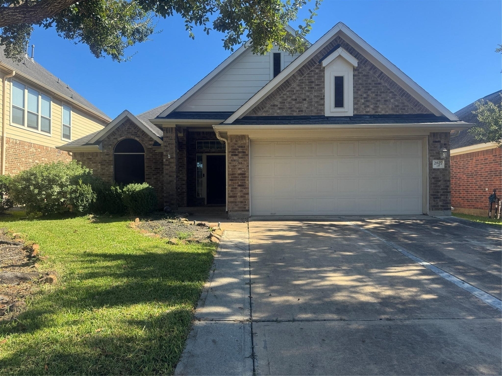 2827 Fair Chase Drive - Photo 1