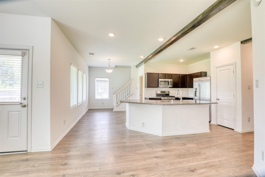 422 Magnolia Street - Photo 4