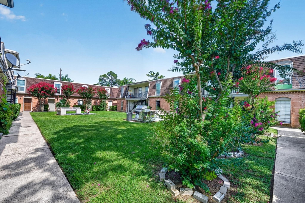 1220 Shadowdale Drive - Photo 37