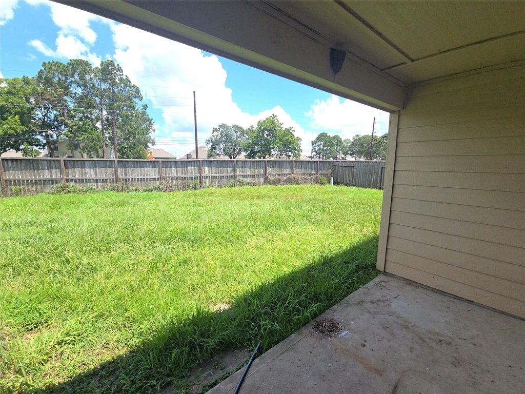 2303 Golden Brandy Lane - Photo 20