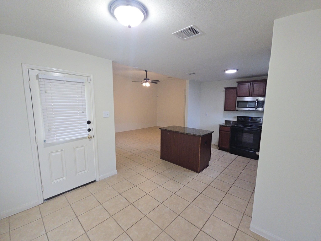 2303 Golden Brandy Lane - Photo 5