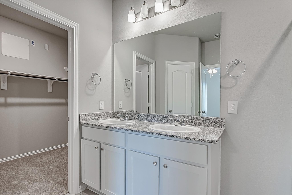 31322 Spotted Saddle Hollow Lane - Photo 17
