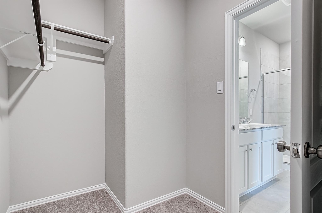 31322 Spotted Saddle Hollow Lane - Photo 18