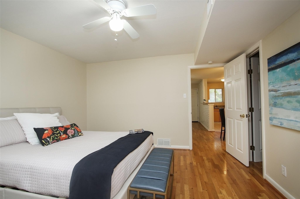 2208 Morse - Photo 11
