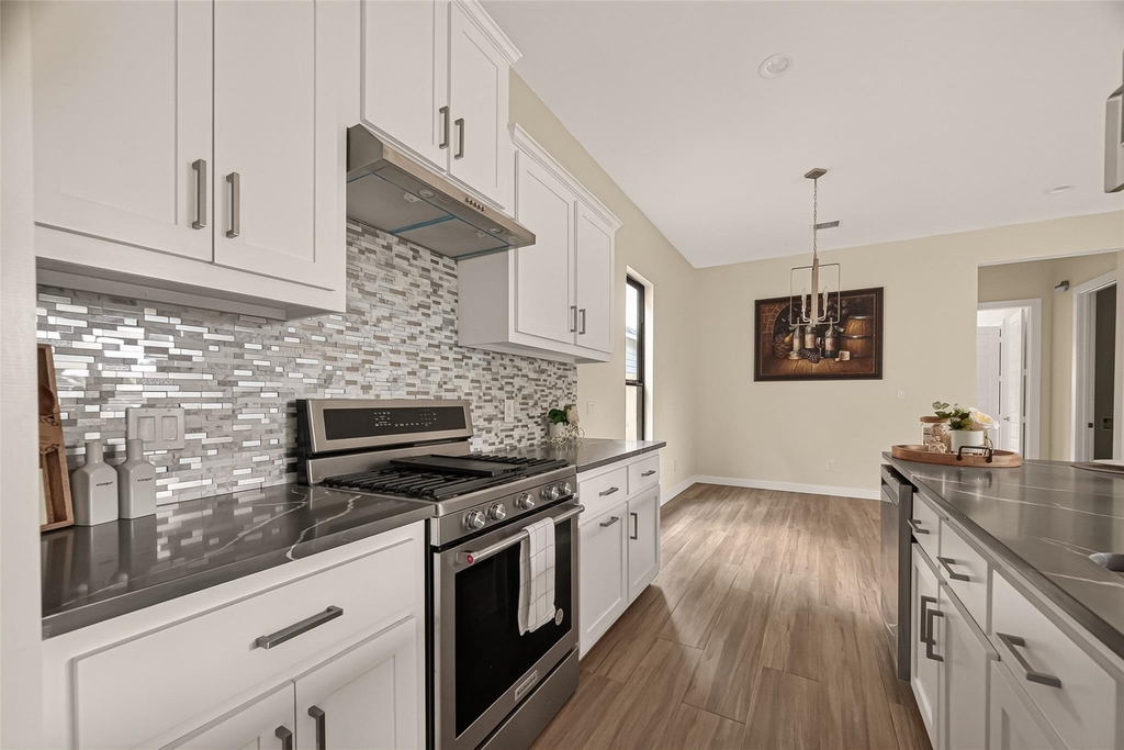 90 Burress Street - Photo 4