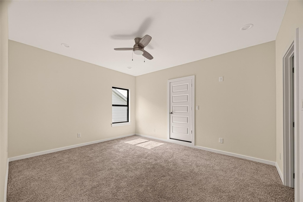 90 Burress Street - Photo 13