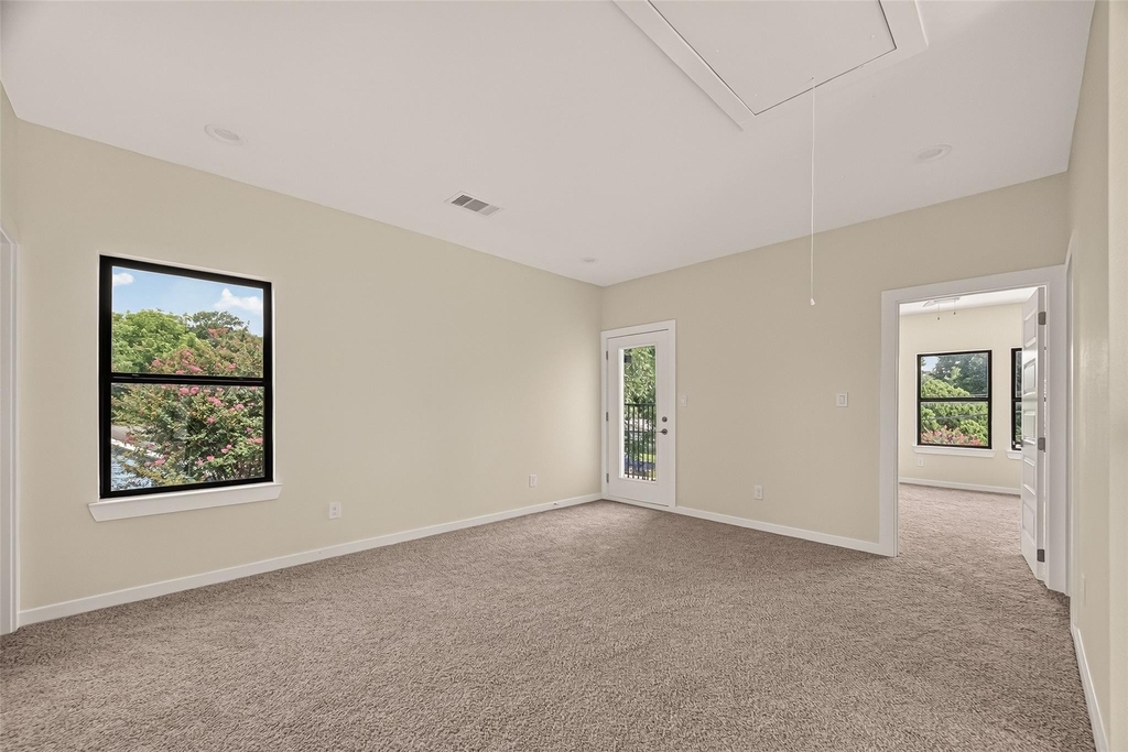 90 Burress Street - Photo 7