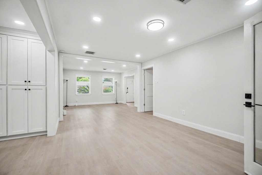 9323 Meadowbriar Lane - Photo 14