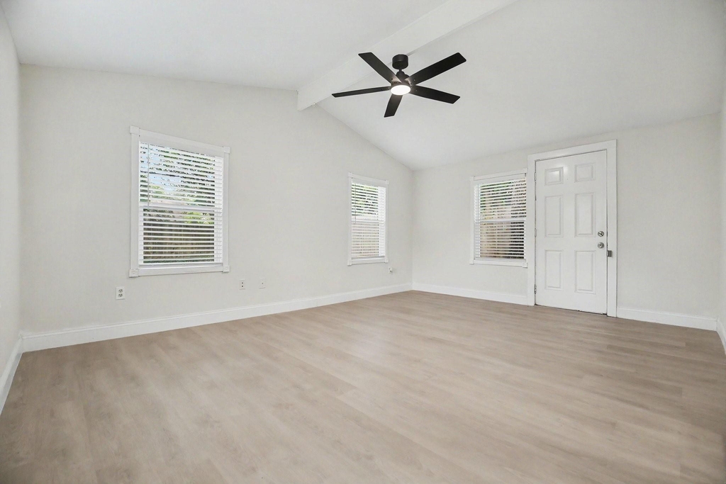9323 Meadowbriar Lane - Photo 33