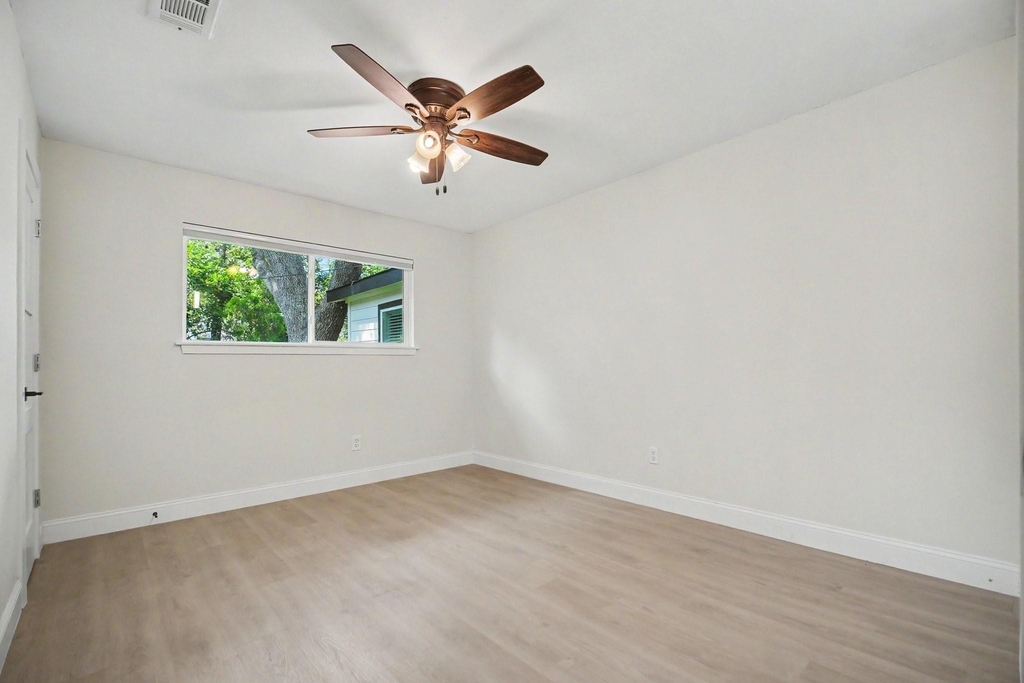 9323 Meadowbriar Lane - Photo 29