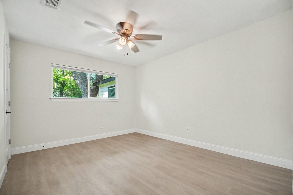 9323 Meadowbriar Lane - Photo 30