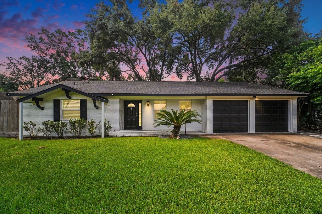 9323 Meadowbriar Lane - Photo 39