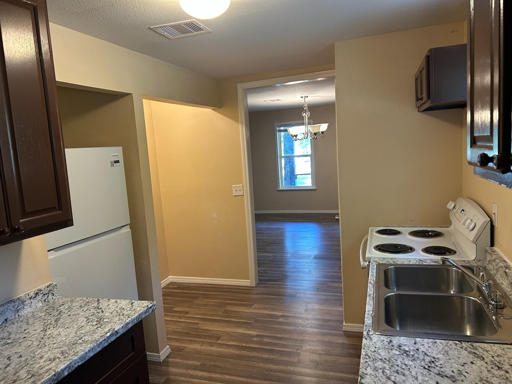 2485 Mangum Road - Photo 2