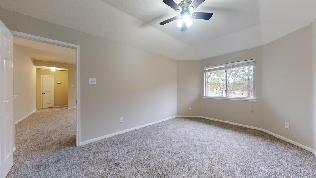 20802 Newbury Park Drive - Photo 39