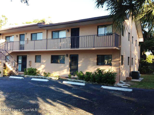201 Cocoa Isles Boulevard - Photo 0