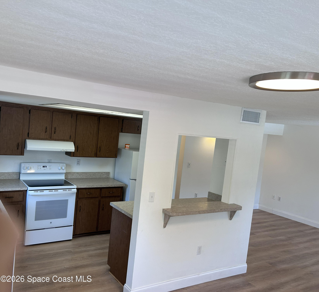 201 Cocoa Isles Boulevard - Photo 5