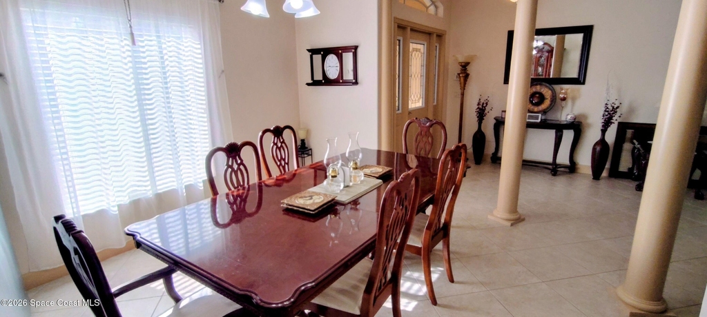 454 Fillmore Avenue Ne - Photo 3