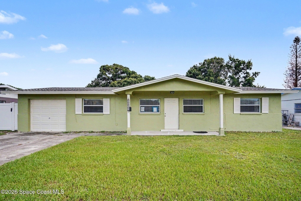 2222 Lucille Lane - Photo 0