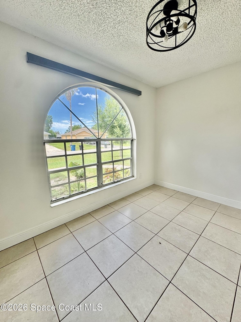 1506 Hardwicke Street Nw - Photo 10