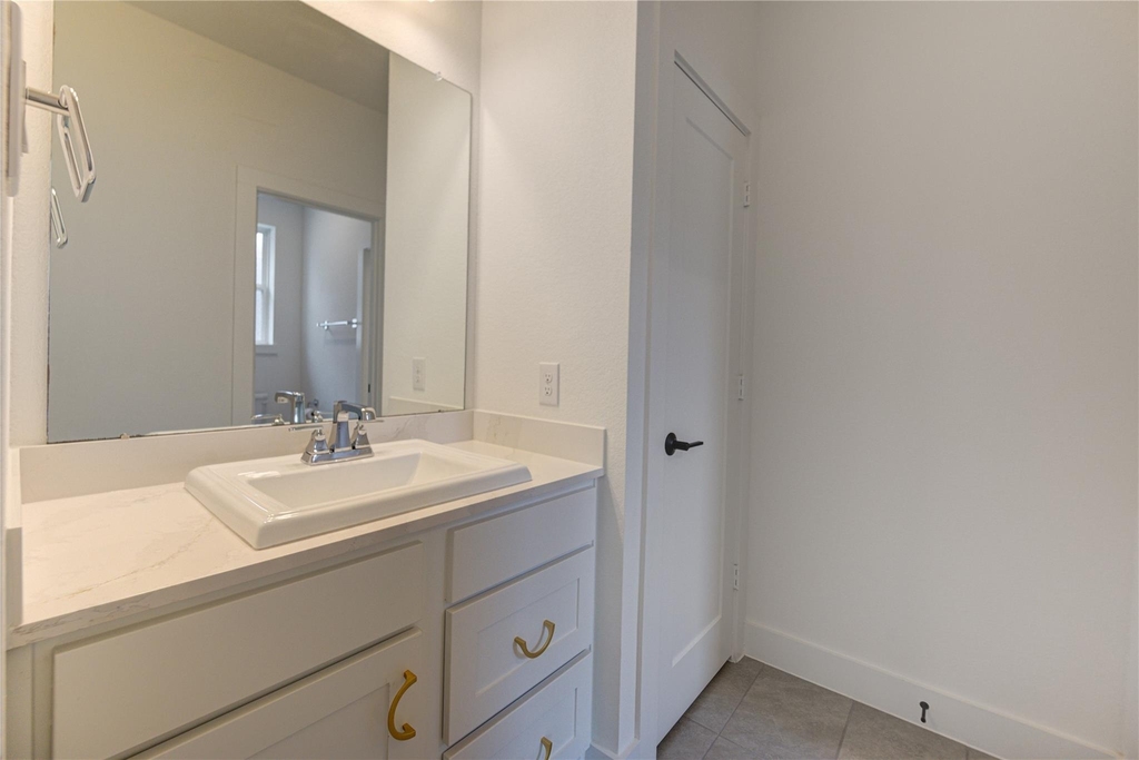 10318 Fountain Shore Drive - Photo 37