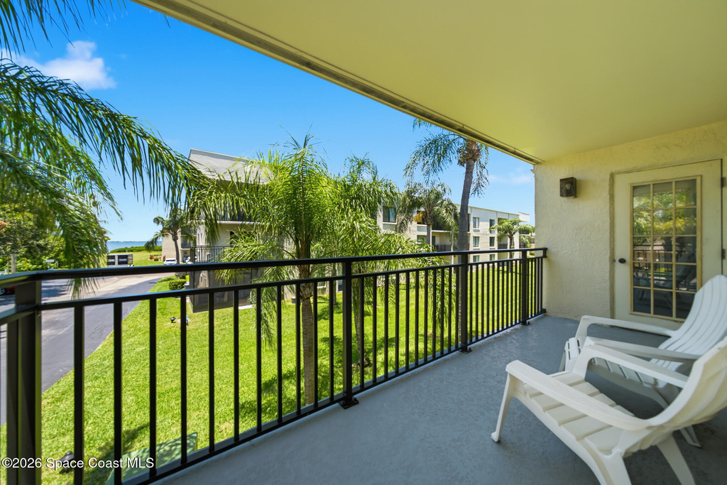 200 International Drive N - Photo 19