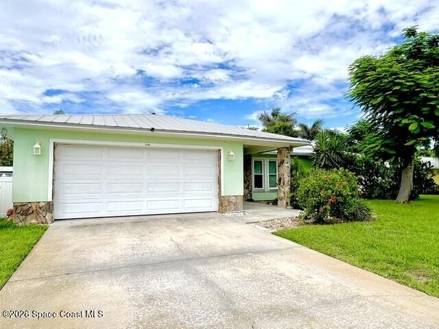 2108 Rosewood Drive - Photo 2