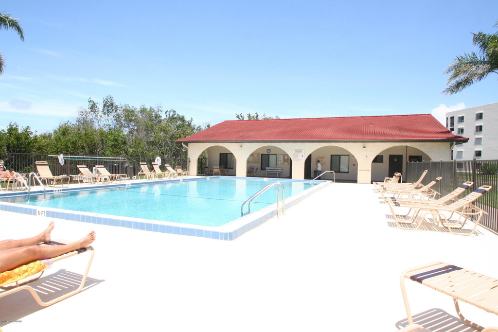 5805 N Banana River Boulevard - Photo 2