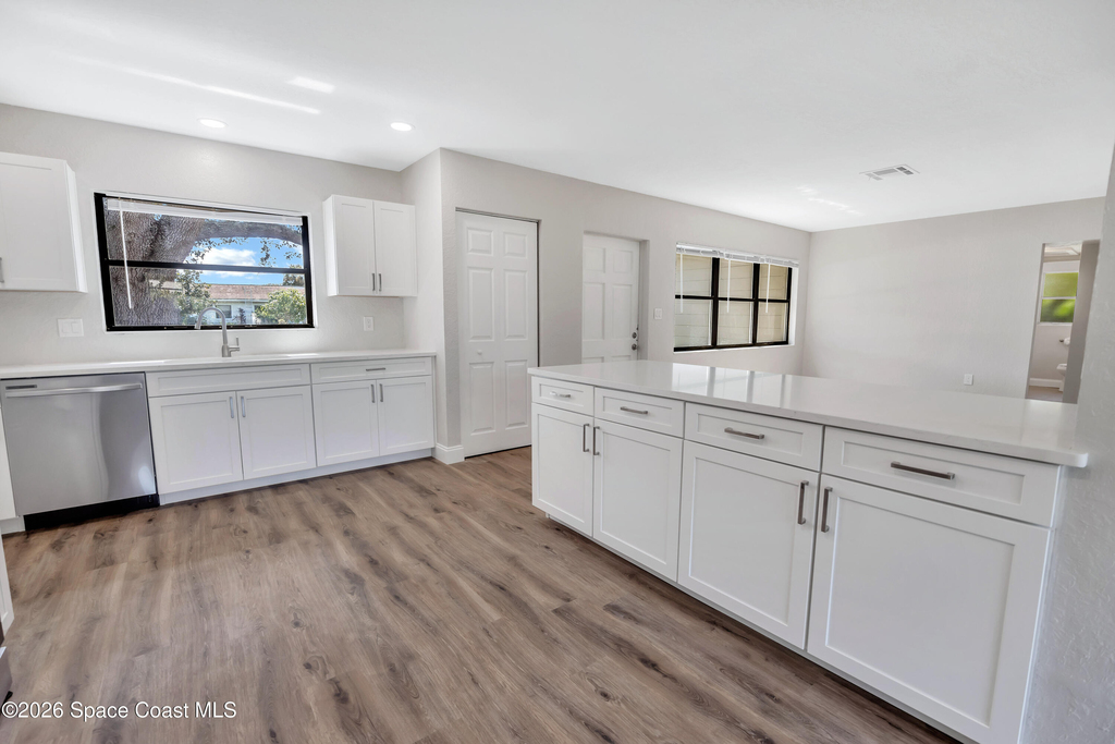 644 Nida Drive - Photo 8