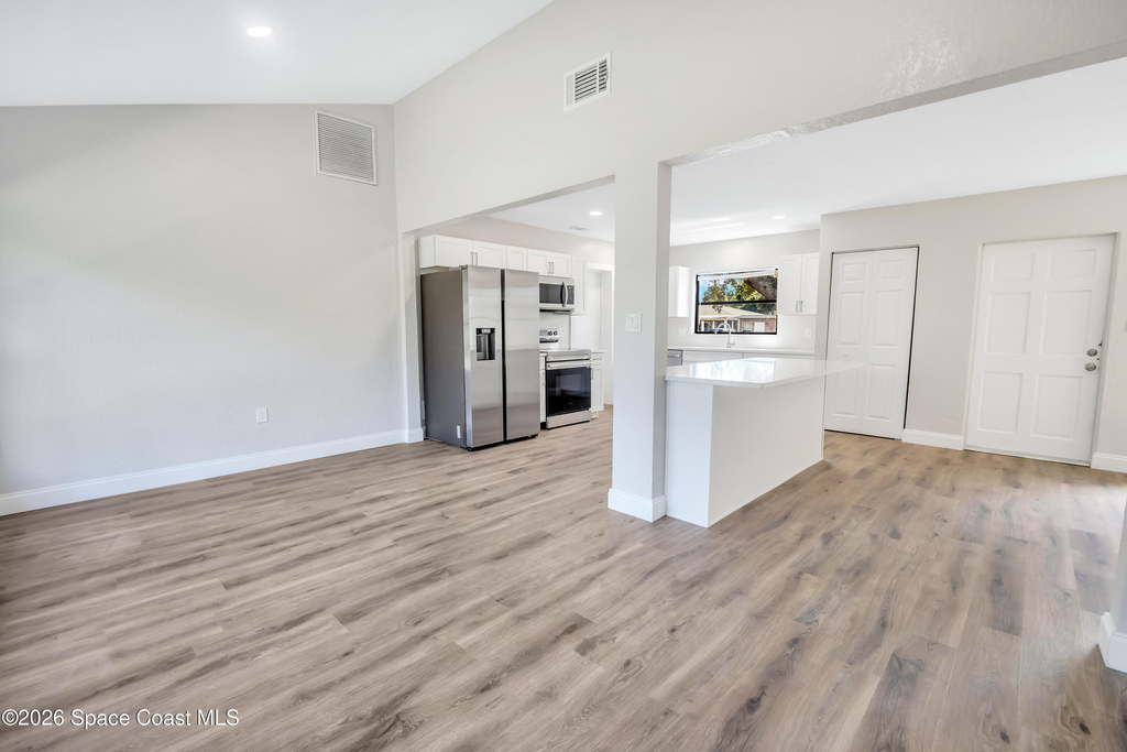 644 Nida Drive - Photo 2