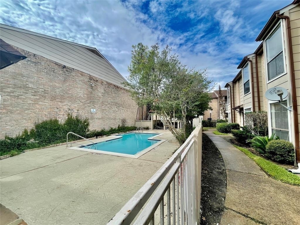 2100 Wilcrest Drive - Photo 15
