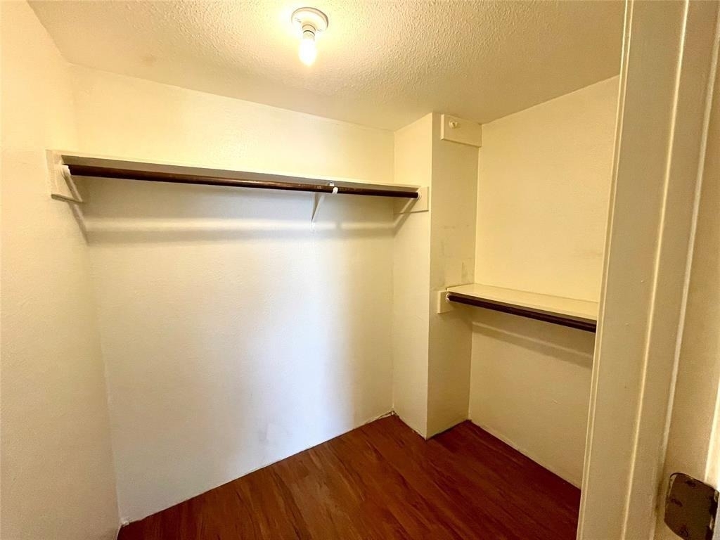 2100 Wilcrest Drive - Photo 12