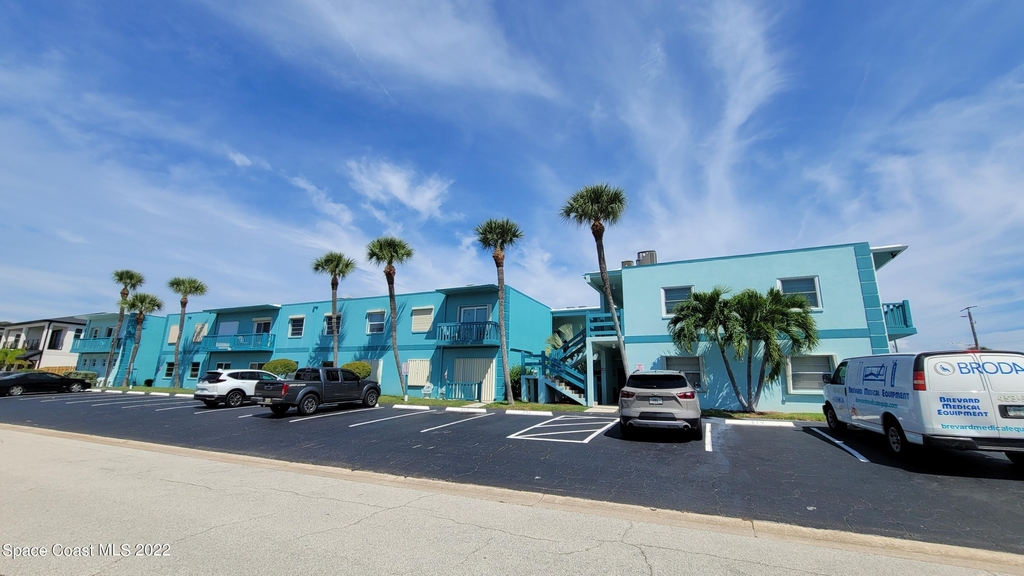 350 Fillmore Avenue - Photo 0