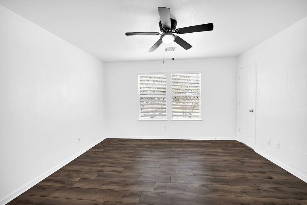 1783 Nichole Woods Drive - Photo 15