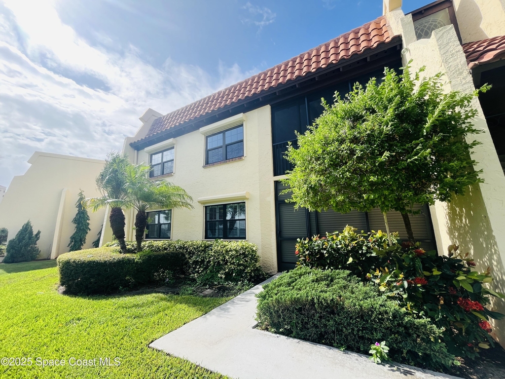 115 N Indian River Drive - Photo 3