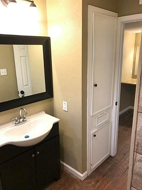 638 Heidrich St Street - Photo 14
