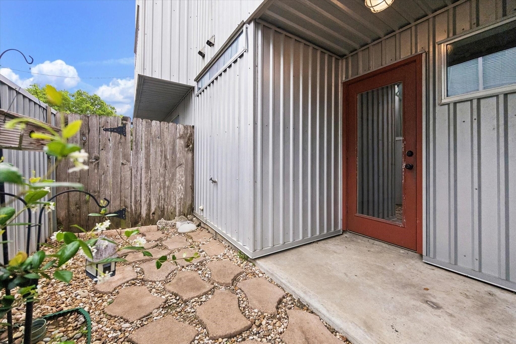 6130 Grand Boulevard - Photo 13