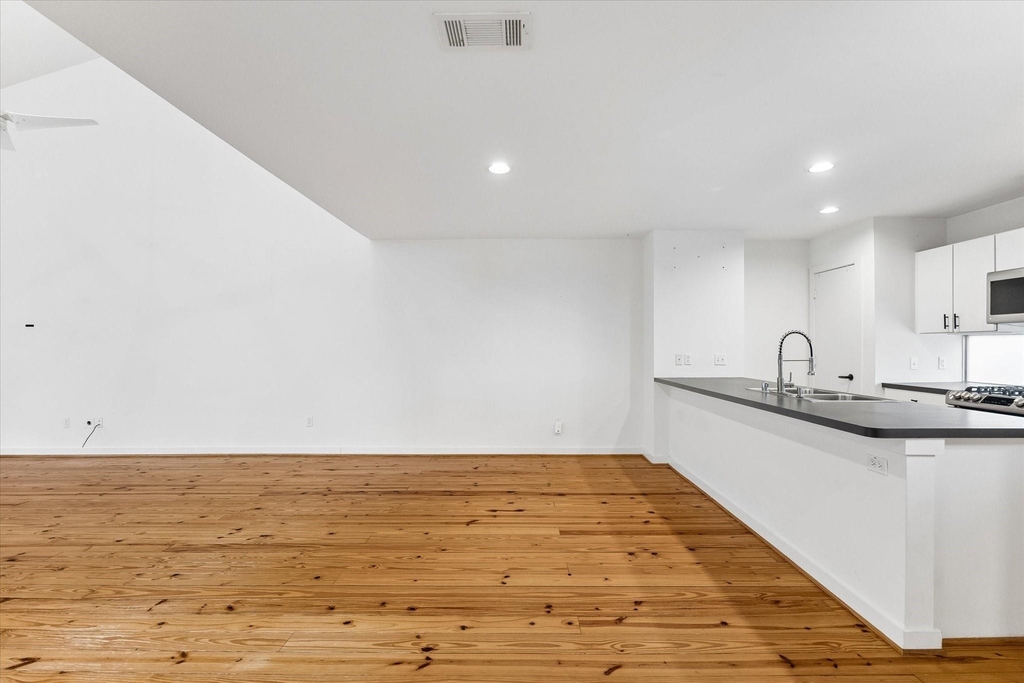 6130 Grand Boulevard - Photo 17