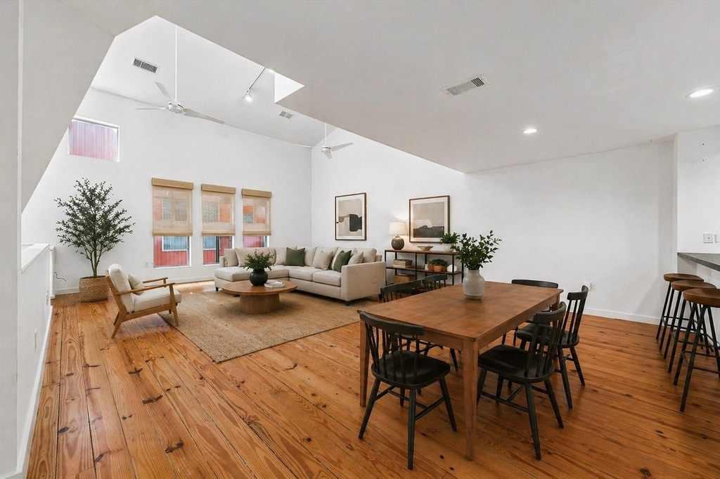 6130 Grand Boulevard - Photo 2